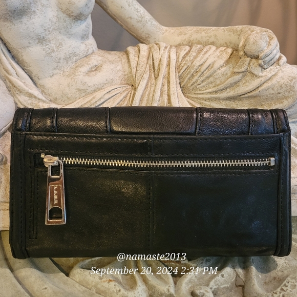 L.A.M.B by Gwen Stefani Leather Wallet Luxury Designer Celebrity Vintage Snap#48 - Picture 2 of 16